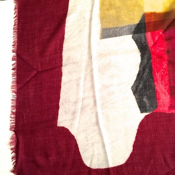 New Chanel Cashmere Shawl - Picture 8 of 10